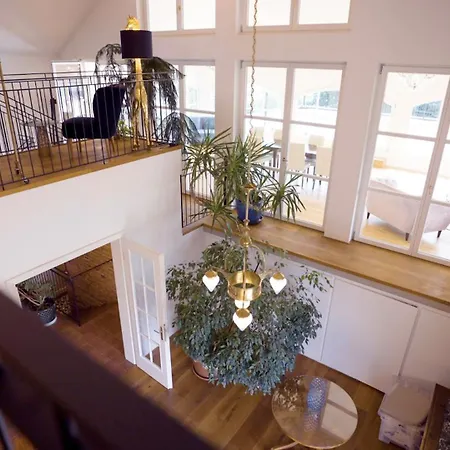 Hirschmugl Domaene Seggau Gmbh Apartment